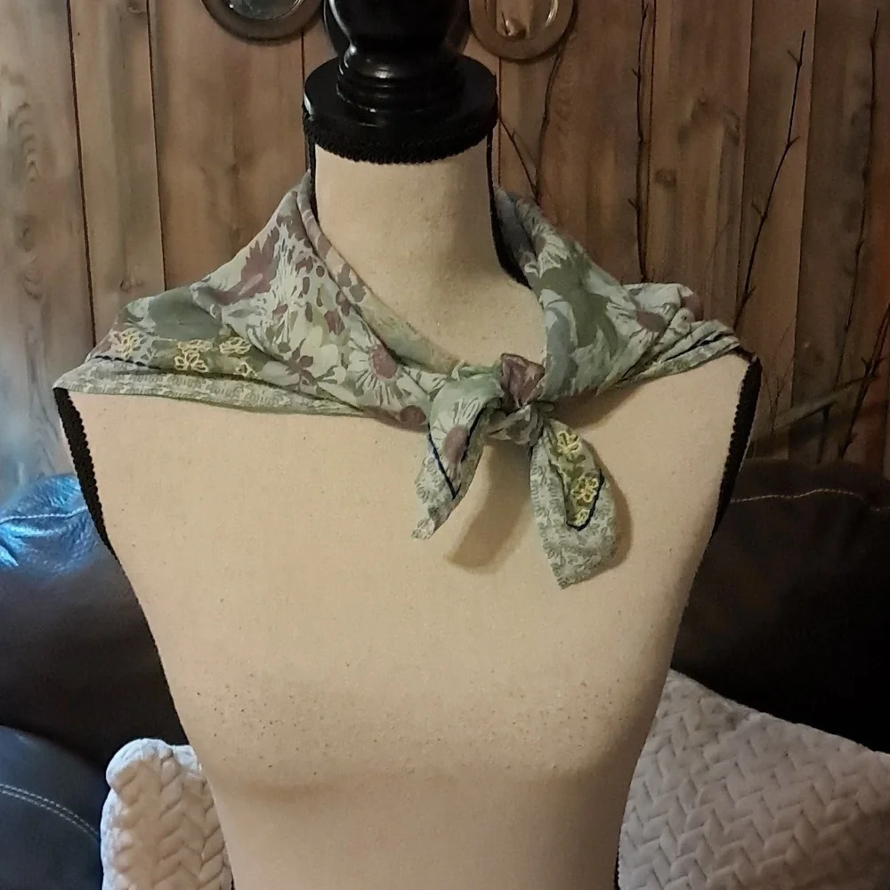 Coldwater Creek Cotton Flora Embroidered Scarf Grndmacore Cottagecore